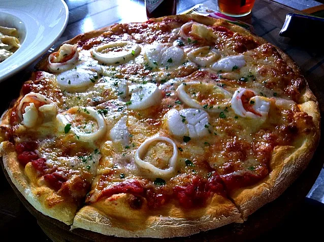 fruitti di mare pizza|Ginleongさん