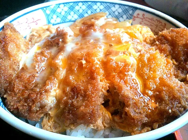 カツ丼|スゥトンさん