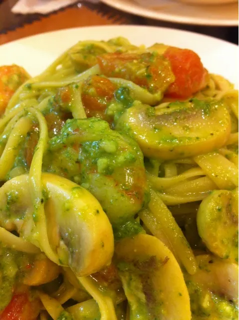 Linguine Pesto.|songさん