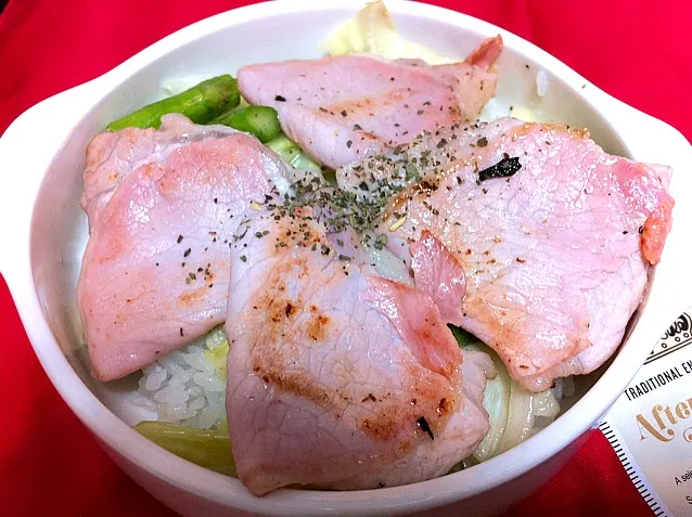 豚ロースのサルティンボッカ丼|vi-lrcさん