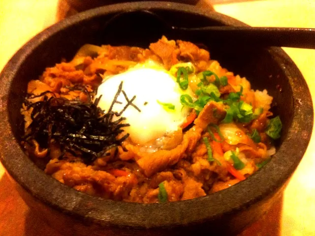 Snapdishの料理写真:isinable spring egg roast beef rice bowl|skyblueさん