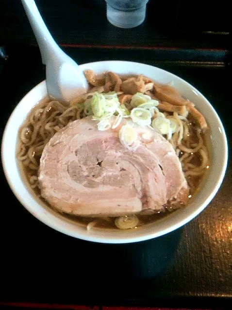 Snapdishの料理写真:渡辺製麺 ラーメン大盛り 650円|shinyaさん