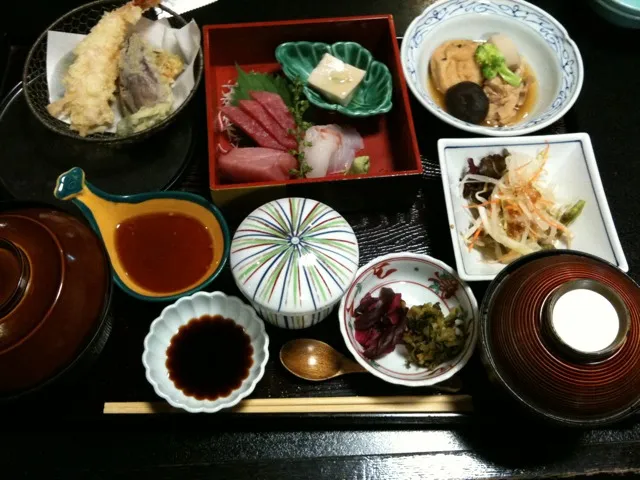 After worshiping, my family went to lunch with my cousin couple. Because it's my father's birthday at 18,Oct.|@cityofyokohamaさん