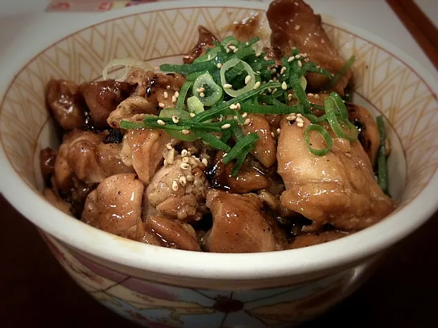 焼き鳥丼|たにやんさん