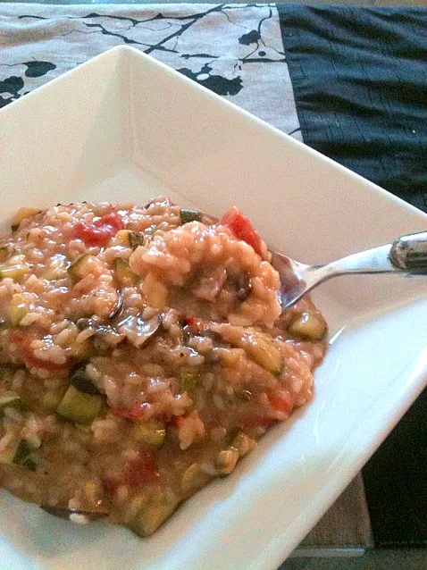 Mushroom risotto with zucchini, tomato and cheese|Sayuri Hさん