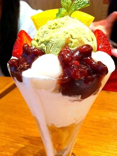 Snapdishの料理写真:greentea parfait|해리さん