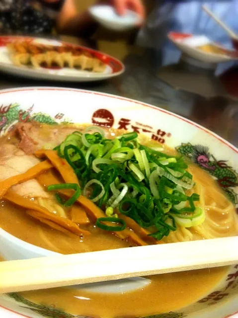 天下一品 ラーメン並|雨つぶさん