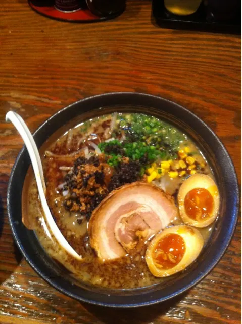 Snapdishの料理写真:黒味噌ラーメン|kazuさん