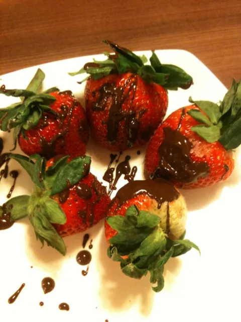 strawberries fondue|li fang angさん