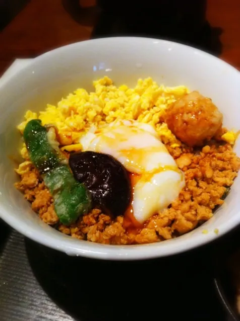 鶏そぼろ丼|じょりーさん