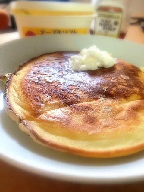 ホットケーキ 水切りヨーグルト乗せ|kenさん