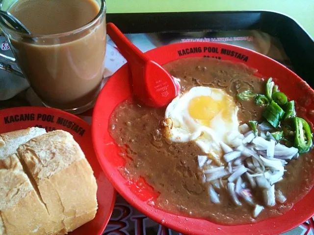 Snapdishの料理写真:Kacang Pool|Ahmad Nazri Mohamed Naimさん