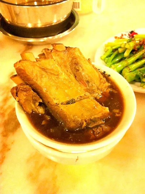 bak kut teh|siew yen neeさん