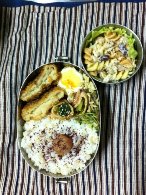 Snapdishの料理写真:お弁当。コロッケ、卵の袋煮、小松菜ベーコン巻、豆苗とモヤシのナンプラー卵とじ、シーチキンと豆のマカロニサラダ|yokosakさん