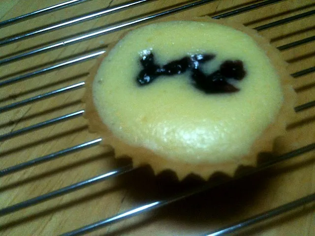 Snapdishの料理写真:blueberry cheese tart|aleyaさん