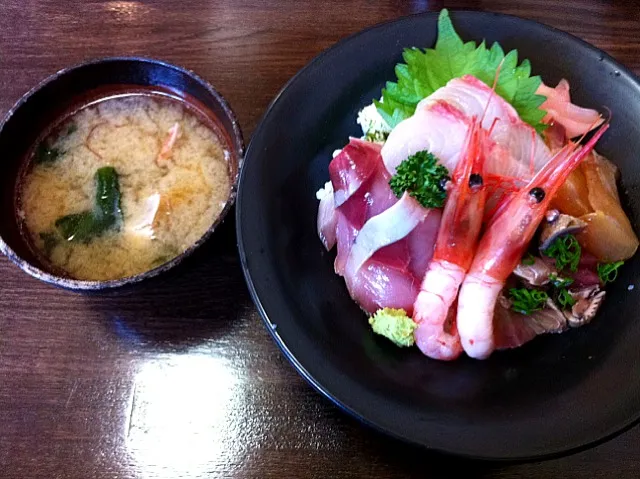 まかない丼|チョビ太さん