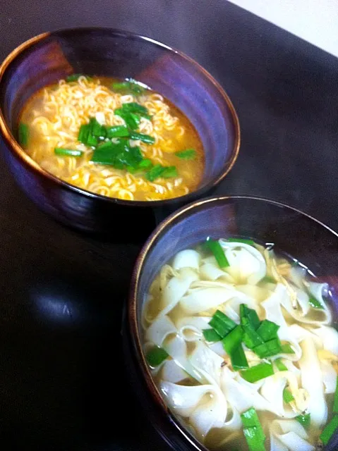 間食っぽい昼メシ、タイラーメン|ままぞうさん