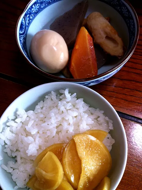 Snapdishの料理写真:残りのおでんで昼食|tairaさん