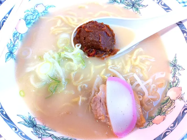 唐辛子味噌ラーメン|こななちゃんさん