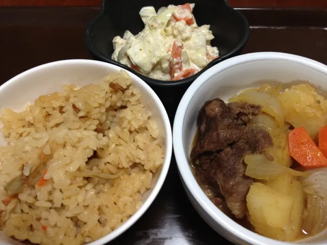 鶏ごぼうの炊き込みご飯、肉じゃが、白あえ|lilyさん