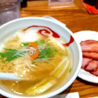 Snapdishの料理写真:ラーメン|kinokoさん