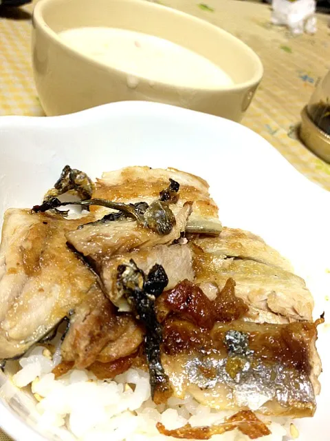 秋刀魚を焼いて丼へ|kumakichi benisyaketeiさん