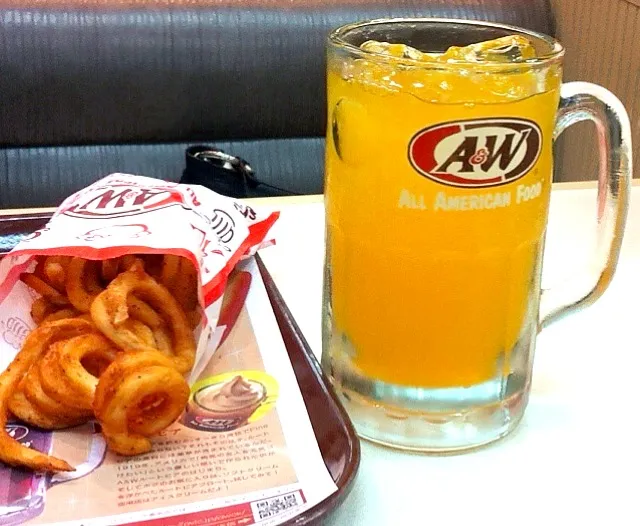 A&W|chakaさん