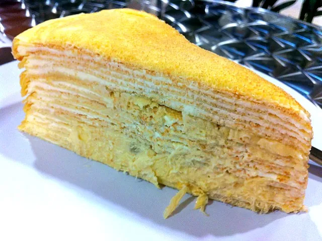 durian hokkaido miles crepe cake|インインさん