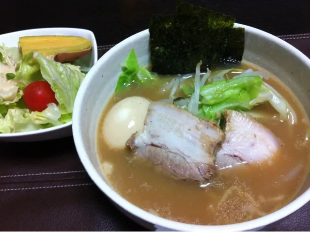 Snapdishの料理写真:旦那ラーメン第三弾|ありささん