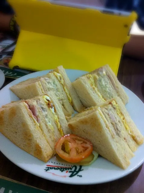 Club hOusE Sandwich|Kamekawaさん