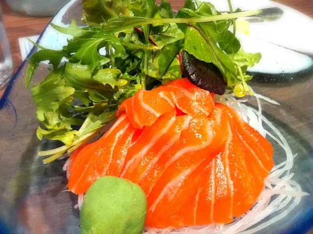 salmon sashimi|Tinky 🍒さん