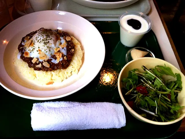 Snapdishの料理写真:キーマカレーランチ|小山田しおりさん