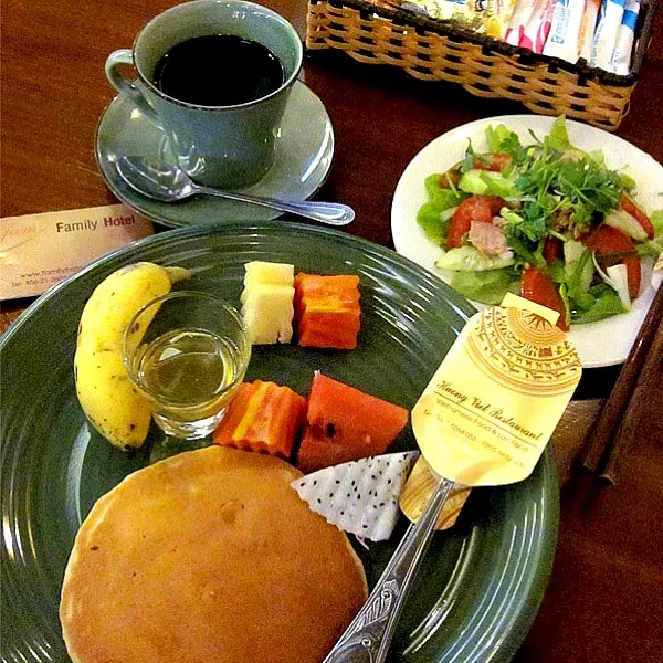 Breakfast @ Family Hotel Vientiane  ビエンチャンのホテルの朝食 その3|Keiさん