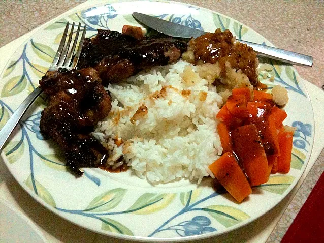 pork chop wif rice n seasoned mashed potato|Delionyさん