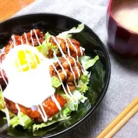 Snapdishの料理写真:から揚げ丼|るなさん