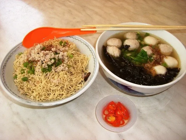 哥羅麺&魚丸湯 Kolo mee & fish ball soup|Yoku kuu kyaku daさん