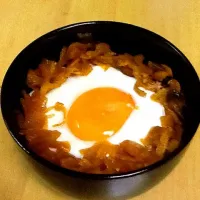 目玉焼き丼(梶原丼)@428 作ってみたv 赤い福神漬けがなかったのは残念|zakiさん