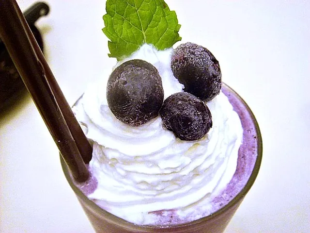 Smoothies Blueberry Yoghurt|Zenithさん