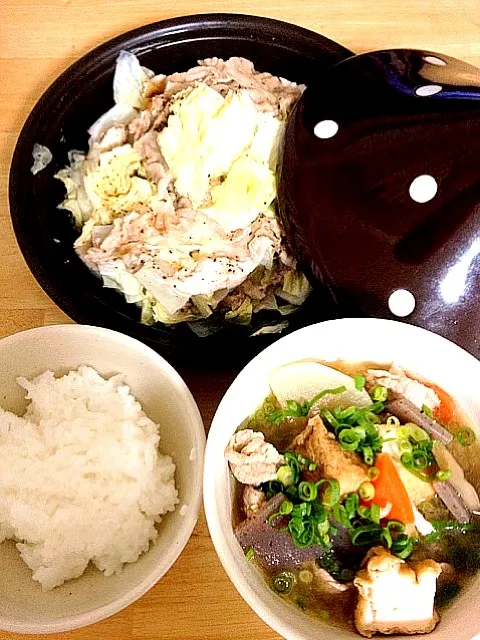 Snapdishの料理写真:豚汁・白菜と豚肉の重ね蒸し|nonononononさん