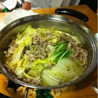 Snapdishの料理写真:豚肉と白菜の蒸し鍋|rygbatozさん