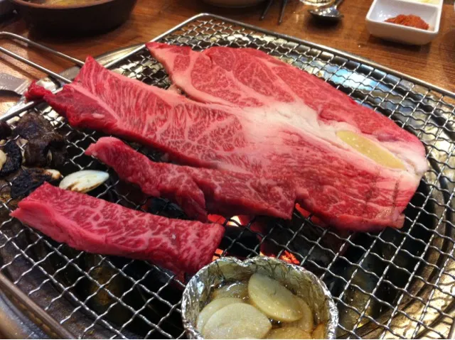 Snapdishの料理写真:焼肉＼(^o^)／ 大きな|Sono Koyojiさん