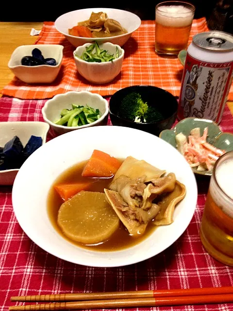 Snapdishの料理写真:豚耳大根煮物&おつまみ4種|mikaさん