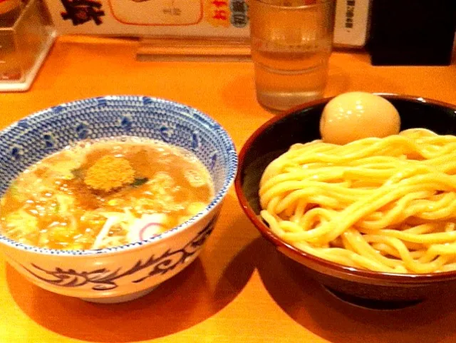 久々の六厘舎 味玉つけ麺 #ラーメン|gen katoさん