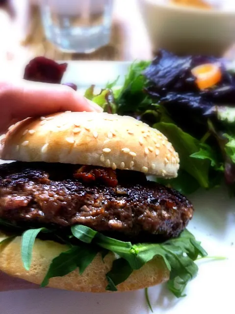 wild rocket burger|willzさん