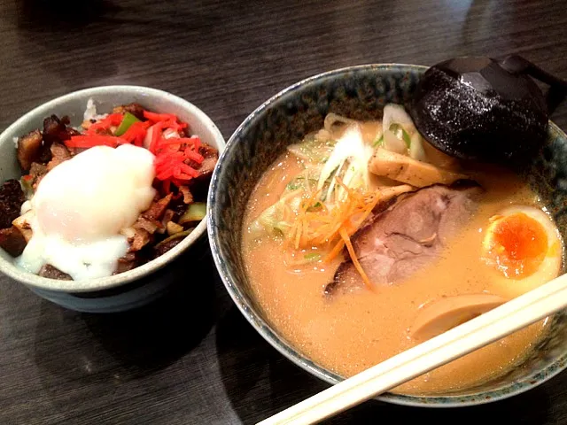 Snapdishの料理写真:合わせ味噌ラーメン|Rucapiiiiiさん