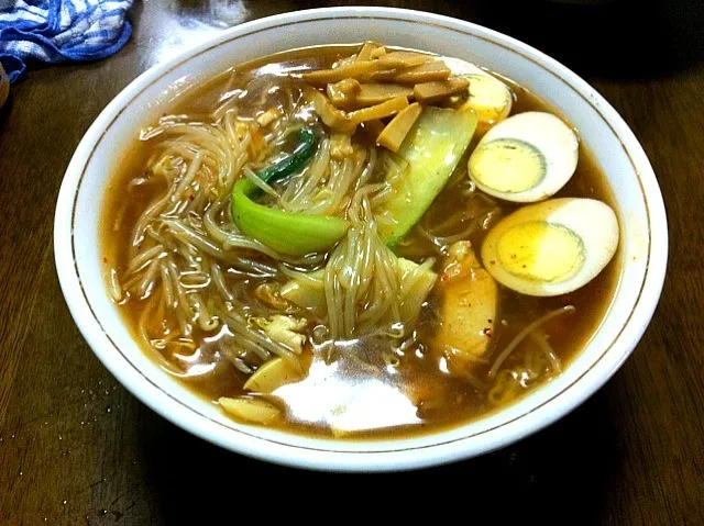 Snapdishの料理写真:もやし.筍.ササミのキムチ餡掛け醤油ラーメン|周一さん