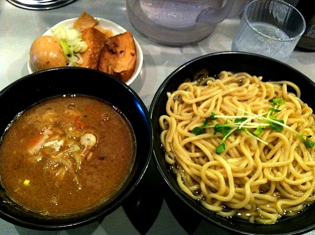 102特製あつもりつけ麺|平野 淳也さん