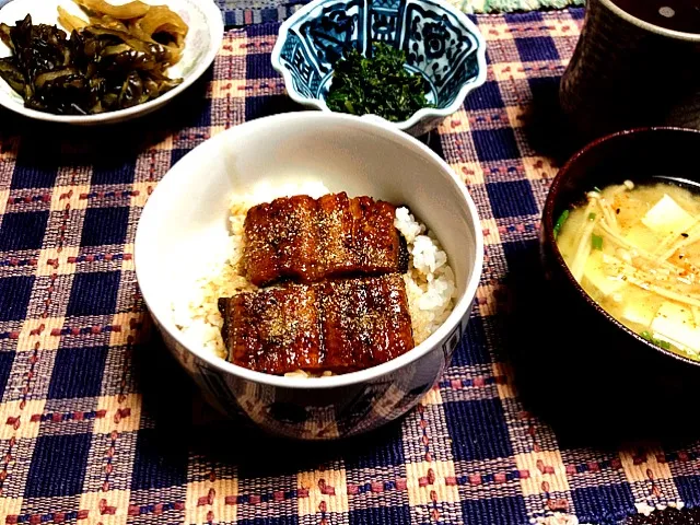 Snapdishの料理写真:うな丼|Akihiro Sasayamaさん