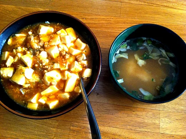 Snapdishの料理写真:朝から麻婆豆腐丼。|Masaru IKEDAさん