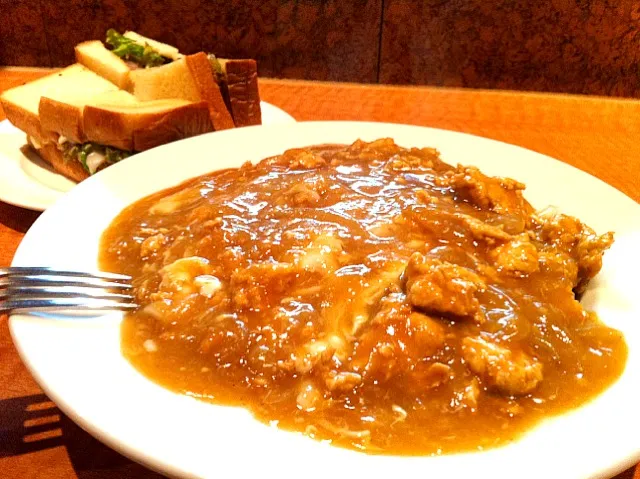 麺が見えないカレーうどんLUNCH|雄司さん